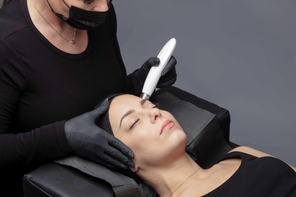 Benefits of Dermaplaning Facials