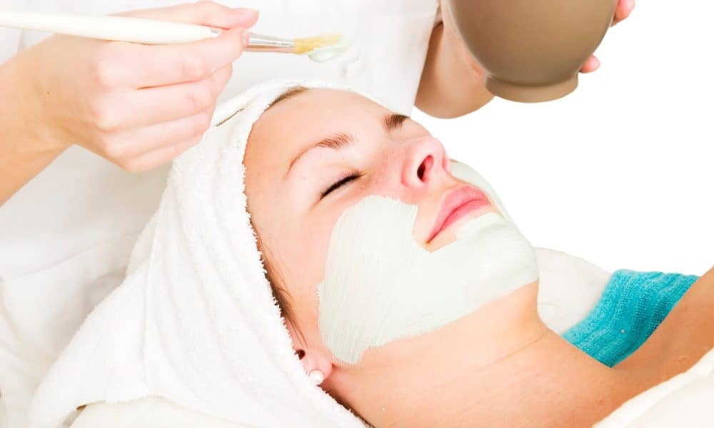 What is The Best Cosmetics Product For Facial Treatment?